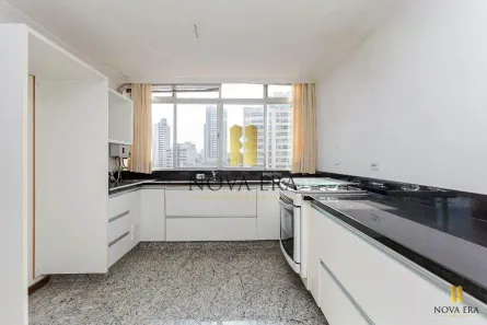 Apartamento com 3 Quartos à venda, 248m² no Centro, Curitiba