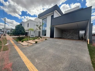 Sobrado com 4 Quartos à venda, 241m² no Jardins Bolonha, Senador Canedo