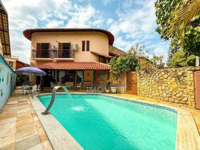 Casa com 4 Quartos à venda, 401m² no Camboinhas, Niterói
