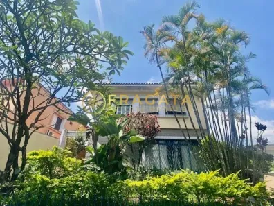 Casa com 4 Quartos à venda, 365m² no Pacaembu, São Paulo