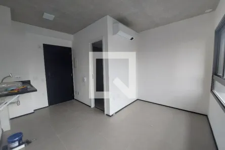 Kitnet com 1 Quarto à venda, 17m² no Santo Amaro, São Paulo