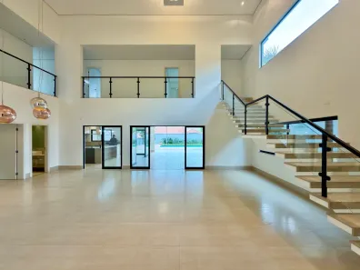 Sobrado com 4 Quartos à venda, 533m² no Jardins Milão, Goiânia
