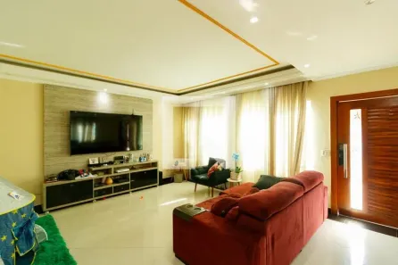 Casa com 3 Quartos à venda, 236m² no Vila Gustavo, São Paulo