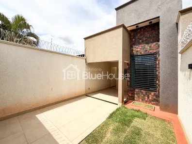 Casa com 3 Quartos à venda, 111m² no Setor Santos Dumont, Goiânia