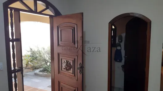 Imóvel Comercial com 4 Quartos à venda, 751m² no Santa Cruz dos Lázaros, Jacareí