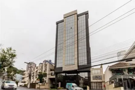 Sala Comercial à venda, 48m² no Independência, Porto Alegre