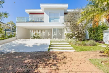 Sobrado com 4 Quartos para alugar, 420m² no Alphaville, Santana de Parnaíba