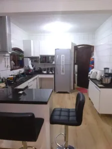 Sobrado com 3 Quartos à venda, 178m² no Jardim Las Vegas, Santo André