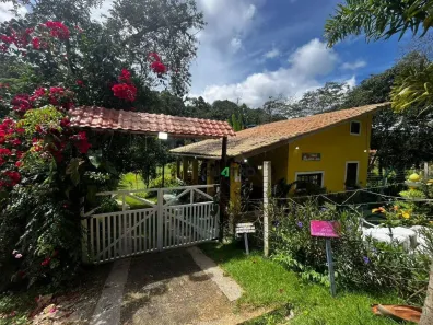 Casa de Condomínio com 4 Quartos à venda, 110m² no Pernambuquinho, Guaramiranga