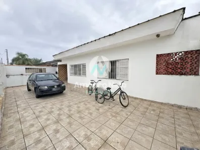 Casa com 3 Quartos à venda, 200m² no Caiçara, Praia Grande