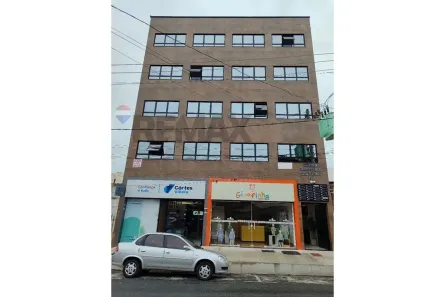 Sala Comercial para alugar, 342m² no Benfica, Juiz de Fora