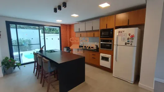 Casa de Condomínio com 3 Quartos à venda, 200m² no Jansen, Gravataí