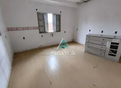 Sobrado com 4 Quartos à venda, 220m² no Vila Scarpelli, Santo André