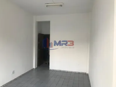 Sala Comercial para alugar, 22m² no Cascadura, Rio de Janeiro