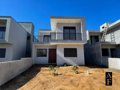 Sobrado com 3 Quartos à venda, 106m² no Ambrósio, Garopaba