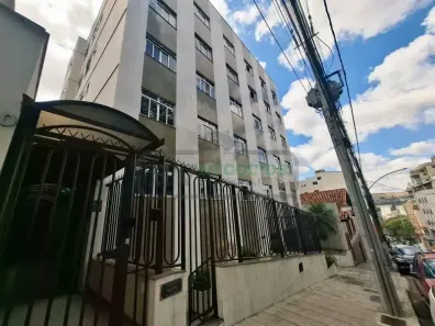 Apartamento com 2 Quartos à venda, 60m² no Centro, Juiz de Fora