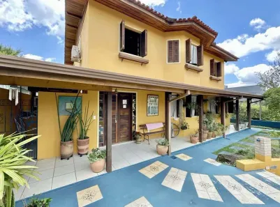 Casa de Condomínio com 3 Quartos à venda, 240m² no Nova Higienópolis, Jandira