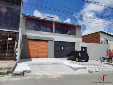 Imóvel Comercial à venda, 561m² no Dias Macedo, Fortaleza