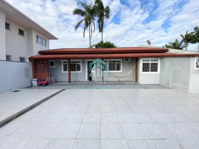 Casa com 2 Quartos à venda, 60m² no Rio Caveiras, Biguaçu