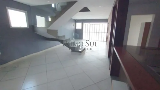 Casa com 4 Quartos para alugar, 250m² no Planalto Paulista, São Paulo