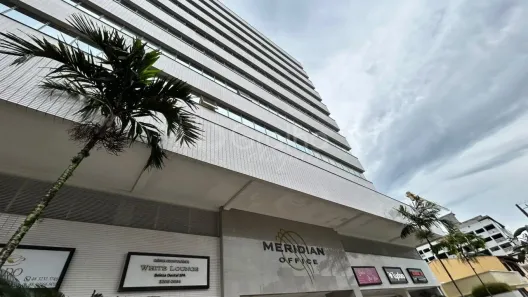 Sala Comercial para alugar, 30m² no Trindade, Florianópolis
