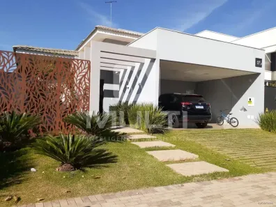 Casa de Condomínio com 3 Quartos para alugar, 203m² no Jardim Botânico, Uberlândia