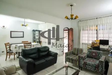 Casa com 2 Quartos à venda, 149m² no Santa Maria, Santo André