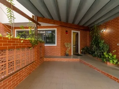 Sobrado com 3 Quartos à venda, 228m² no Vila Anglo Brasileira, São Paulo