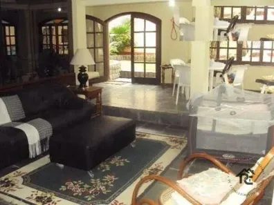 Casa com 4 Quartos à venda, 700m² no Camboinhas, Niterói