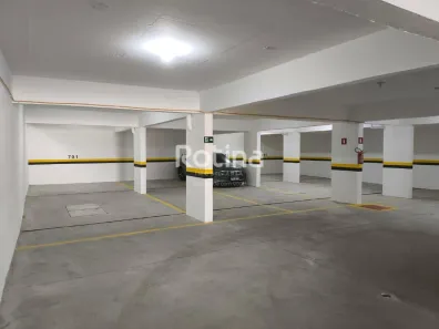 Apartamento com 3 Quartos para alugar, 93m² no Saraiva, Uberlândia