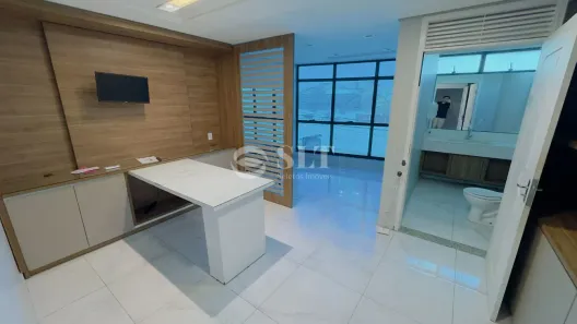 Ponto Comercial com 9 Quartos para alugar, 300m² no Nova Parnamirim, Parnamirim
