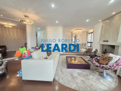 Apartamento com 3 Quartos à venda, 180m² no Vila Mariana, São Paulo