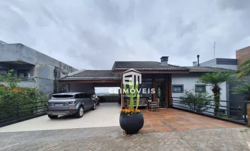 Casa de Condomínio com 4 Quartos à venda, 400m² no Jardim Imperial, Arujá