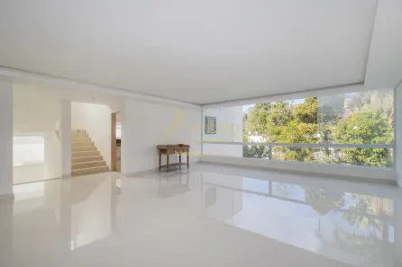 Casa com 3 Quartos à venda, 350m² no Santo Amaro, São Paulo