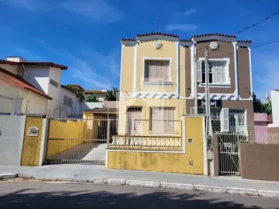 Casa com 2 Quartos à venda, 139m² no Jardim Itália, Jundiaí