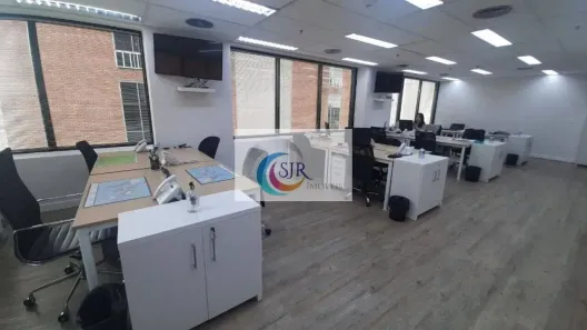 Sala Comercial para alugar, 200m² no Vila Olímpia, São Paulo