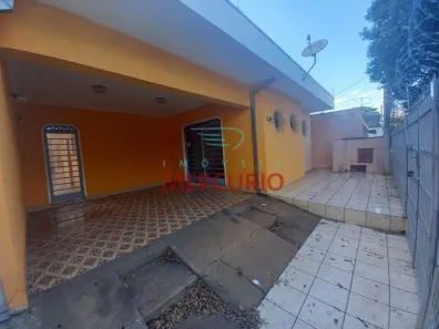 Casa com 3 Quartos à venda, 188m² no Vila Cardia, Bauru