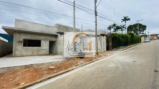 Casa com 3 Quartos à venda, 93m² no Vila Petrópolis, Atibaia