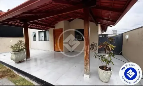 Casa com 3 Quartos à venda, 186m² no Sítio de Recreio Ipê, Goiânia