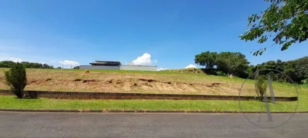 Lote/Terreno à venda, 1000m² no Villa Toscana, Votorantim