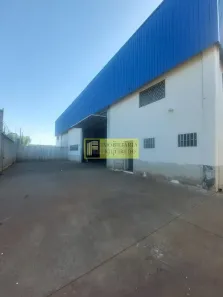 Galpão/Depósito/Armazém para alugar, 400m² no Vila Toninho, São José do Rio Preto