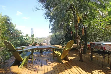 Sobrado com 4 Quartos à venda, 240m² no Vila Madalena, São Paulo