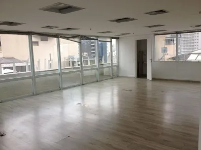 Sala Comercial para venda ou aluguel, 198m² no Vila Olímpia, São Paulo