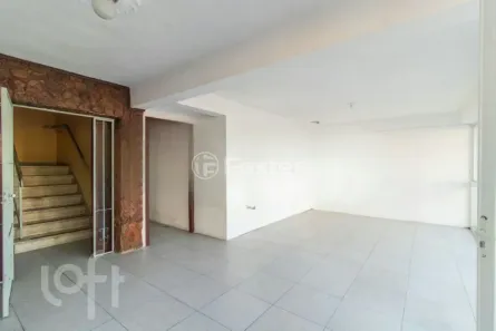 Casa com 5 Quartos à venda, 300m² no Partenon, Porto Alegre