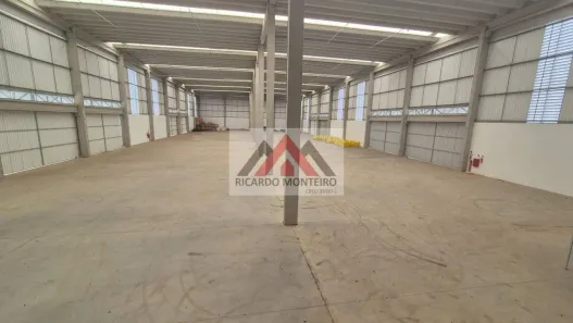 Galpão/Depósito/Armazém para alugar, 4900m² no Loteamento Industrial, Taubaté