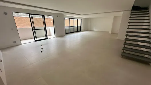 Apartamento com 3 Quartos à venda, 211m² no Cabeçudas, Itajaí