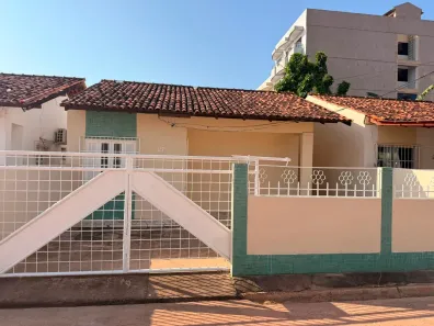 Casa de Condomínio com 2 Quartos para alugar, 90m² no Caranazal, Santarém