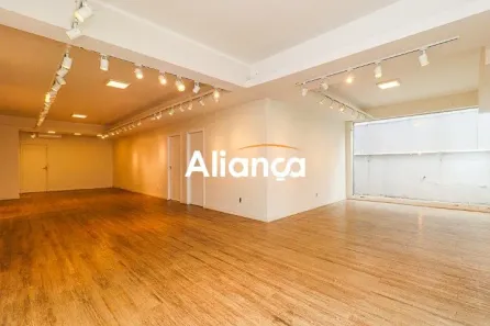 Ponto Comercial para alugar, 420m² no Rio Branco, Porto Alegre