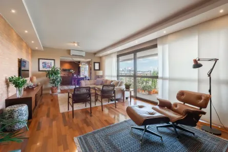 Apartamento com 3 Quartos à venda, 222m² no Jardim Europa, Porto Alegre
