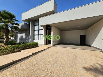 Casa com 3 Quartos à venda, 238m² no Loteamento Residencial Jardim dos Ipês Amarelos, Americana
